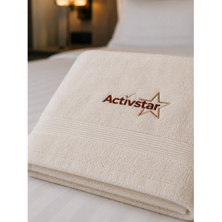 Activstar Organic osuška 70×140 cm s vyšívaným logem